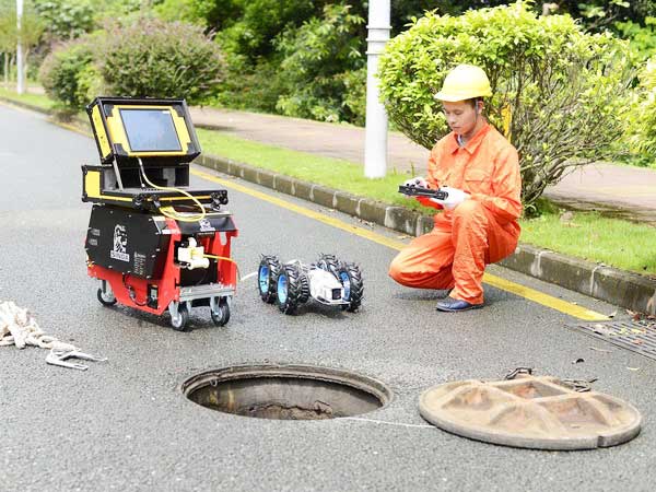 灯塔管道机器人检测